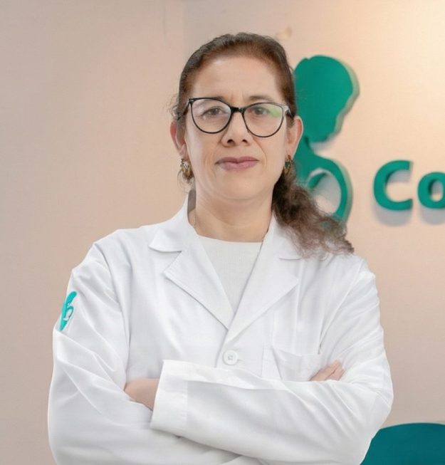 Doctora en clínica moderna